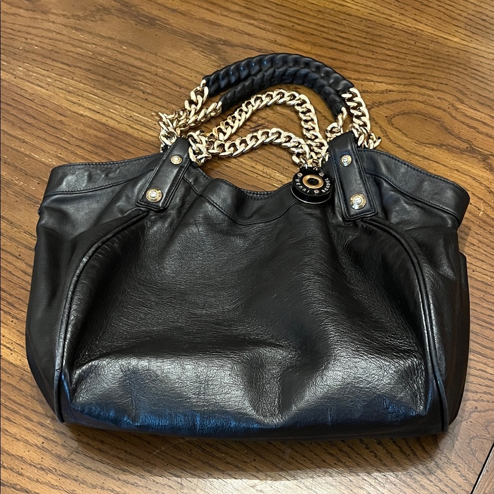 Henri Bendel‎ Milliner Shopper
